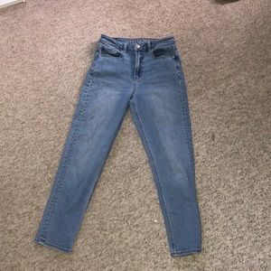 American eagle mom jeans